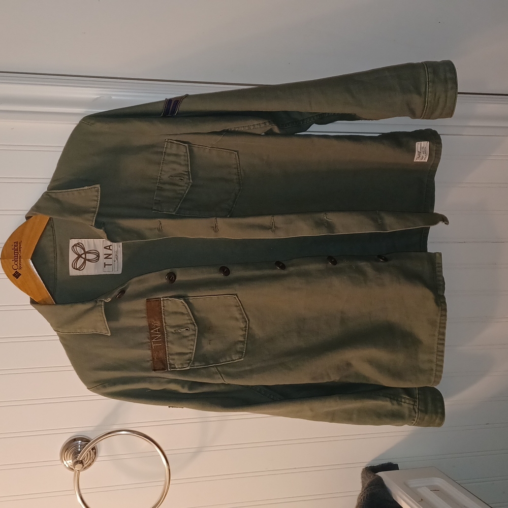 TNA aritzia